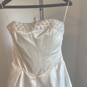 WEDDING DRESS - PRATT - SIZE 10 - BEADING